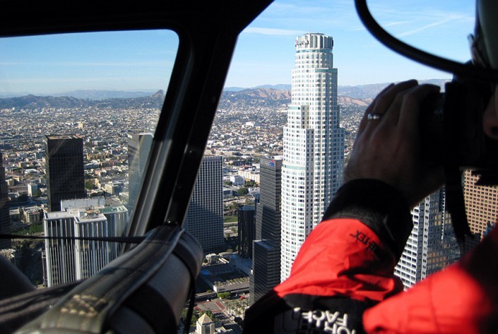downtown la helicopter photography flight doors off